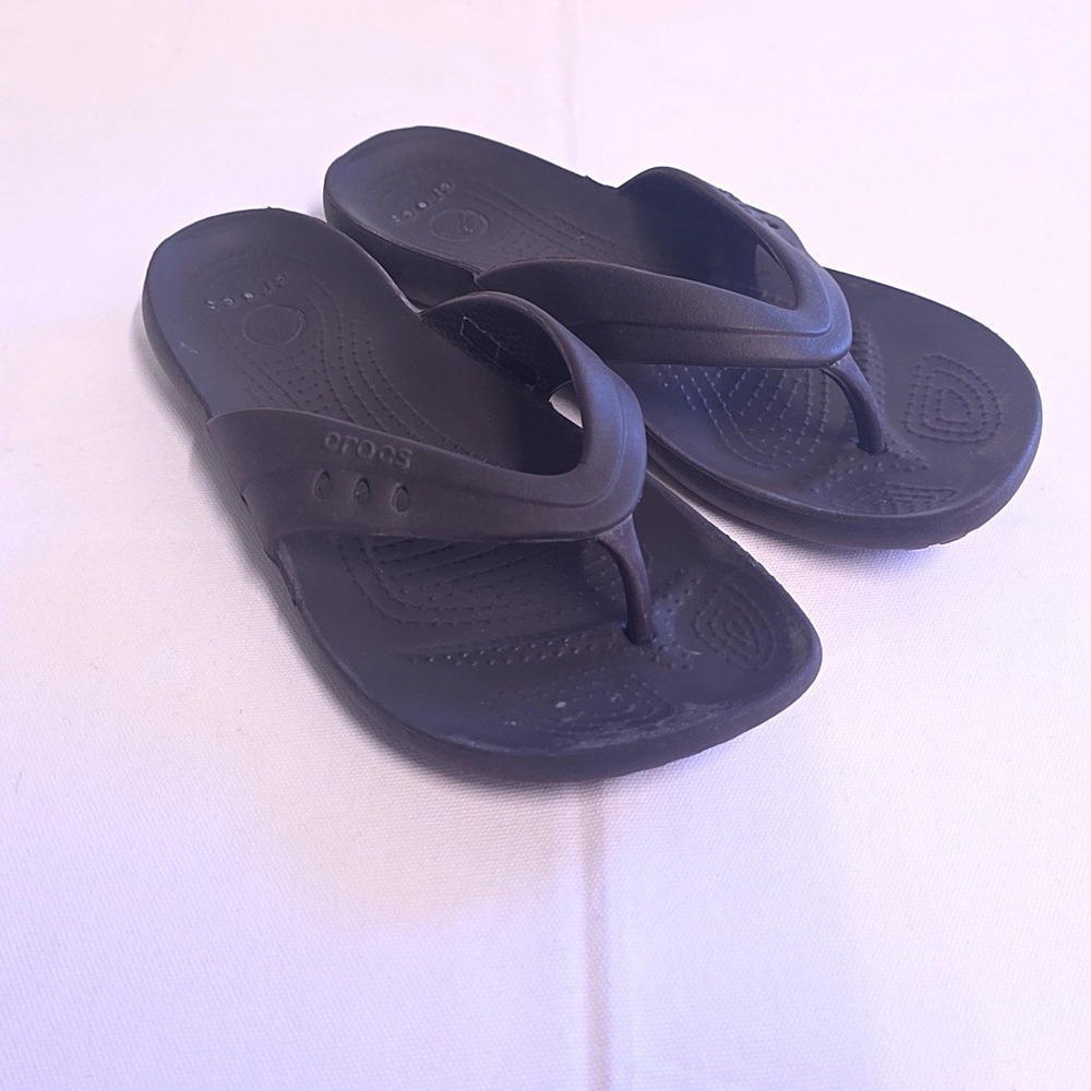 Crocs Kadee II Flip Flops Women Size 7 Espresso Brown Casual Beach Sandals